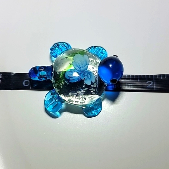 NEW Handcrafted Blown Art Glass Turtle Charm Pendant Floral with Luminous Specks - Picture 10 of 12